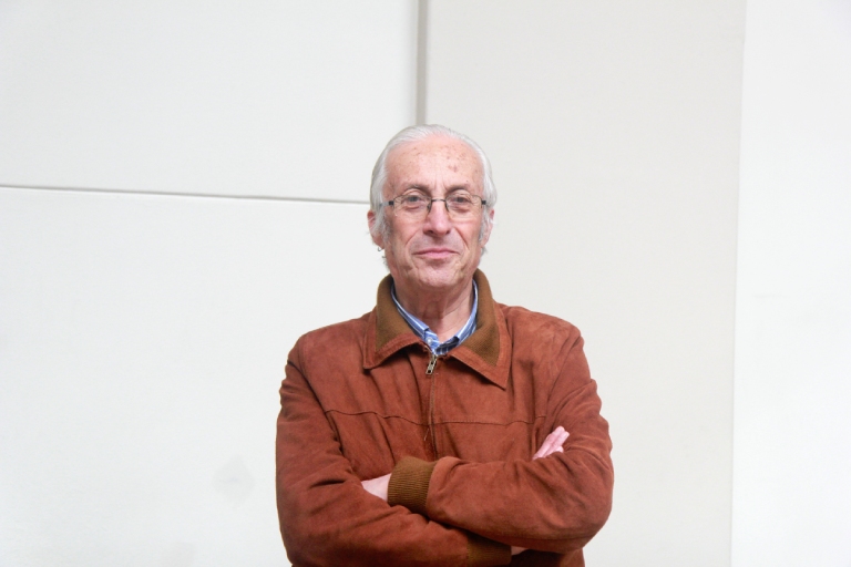 El profesor Patricio Corvalán